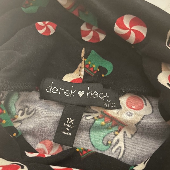 Derek Heart Plus Rudolph & Peppermint Candy Turtle Neck - Picture 2 of 4
